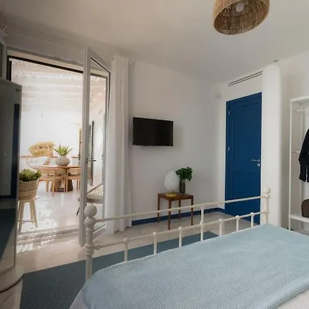 Dalmar 2nd Floor & Pool Access Apartamento