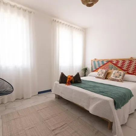 Apartamento Dalmar 2nd Floor & Pool Access *